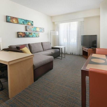 Residence Inn Dallas Park Central Экстерьер фото