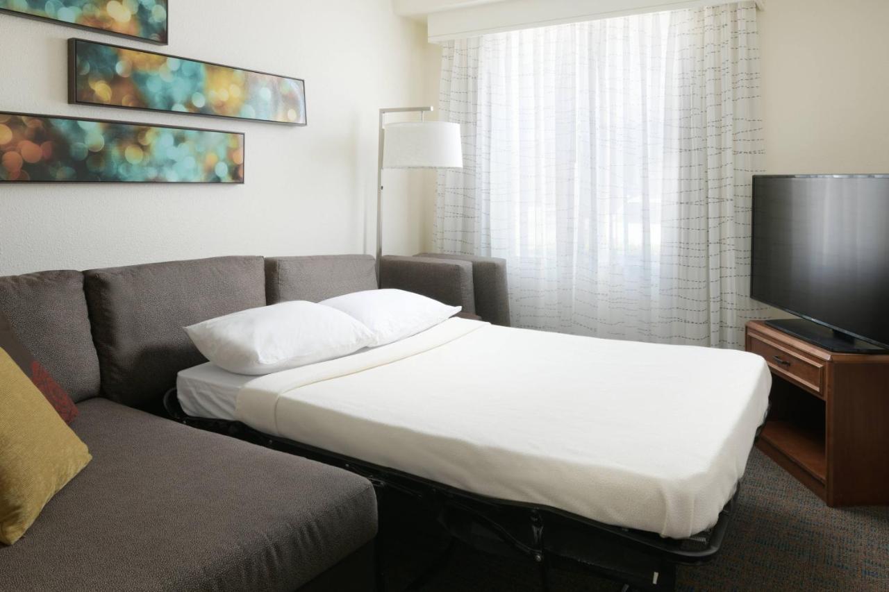Residence Inn Dallas Park Central Экстерьер фото